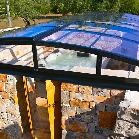 Trulli Del Sole * Остуни
